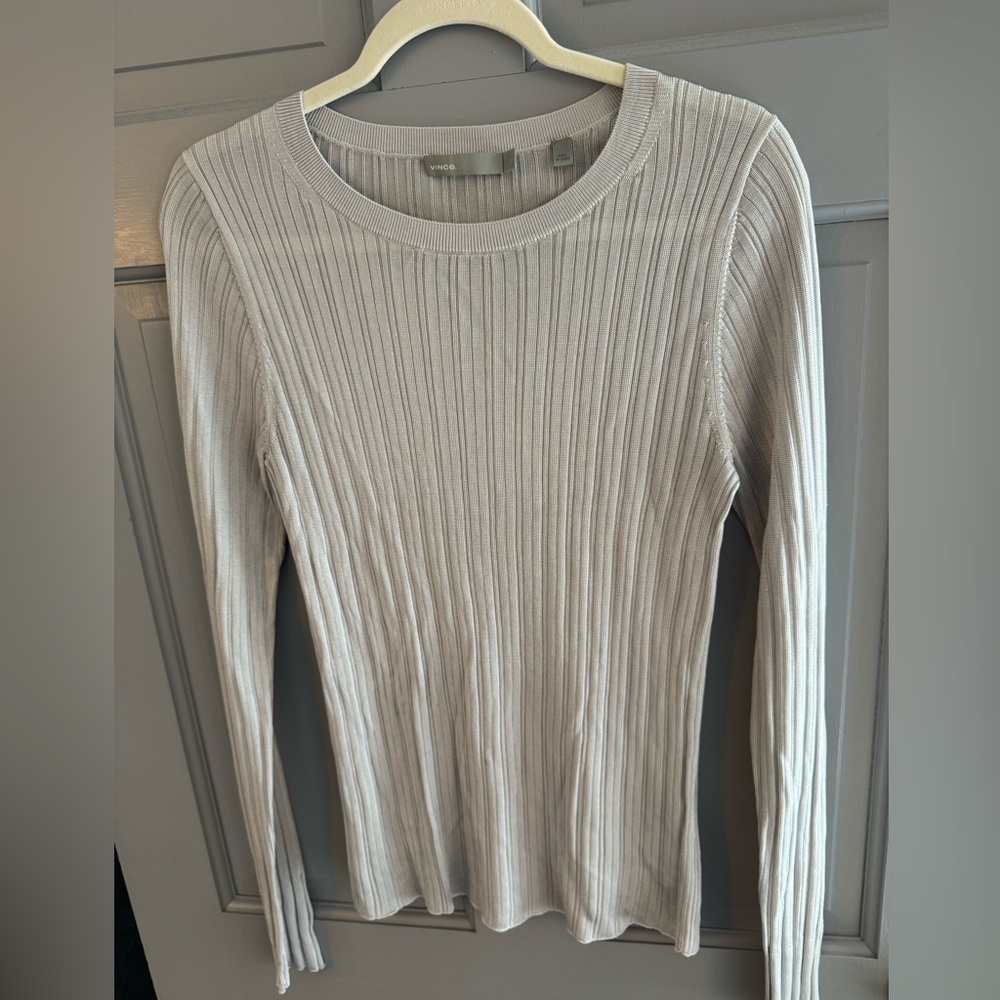 Vince silver shimmer women’s crew/scoop neck lightweight long sleeve top size L